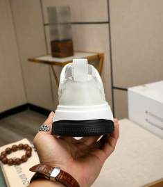 Picture of Louis Vuitton Shoes _SKULVsz38-44mnf023816928